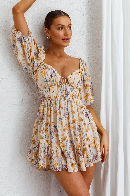 Fashion-Forward Offers Trend Alert Vista Del Mar Tied Bust Mini Dress Floral Beige