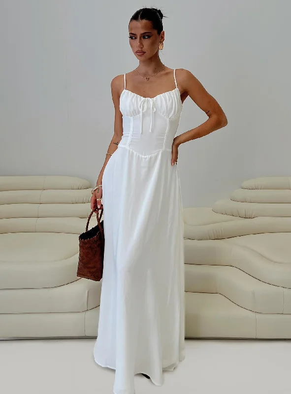 Timeless Women's Clothing Eleanora Maxi Dress White